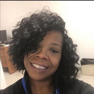 Meet your Posher, Mica